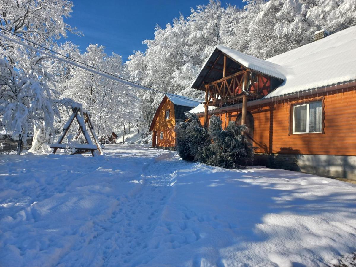 Cottage V Gorakh Izki Exterior photo