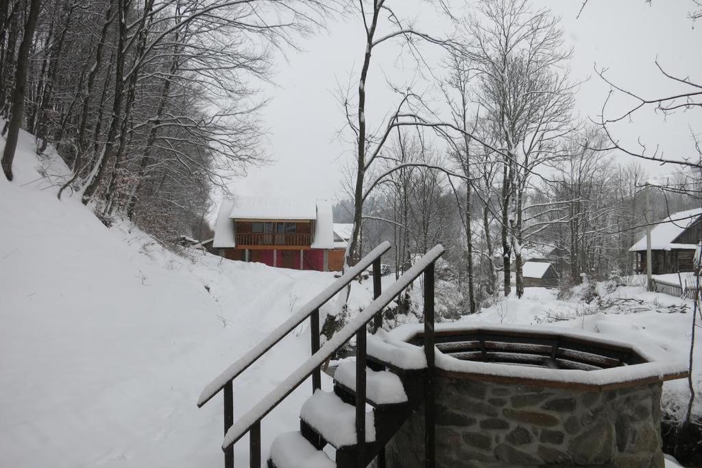 Cottage V Gorakh Izki Exterior photo